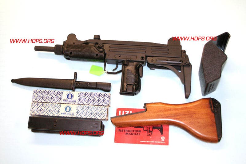 IMI UZI 9mm Submachine Gun Like New(Transferable to Civilians)
